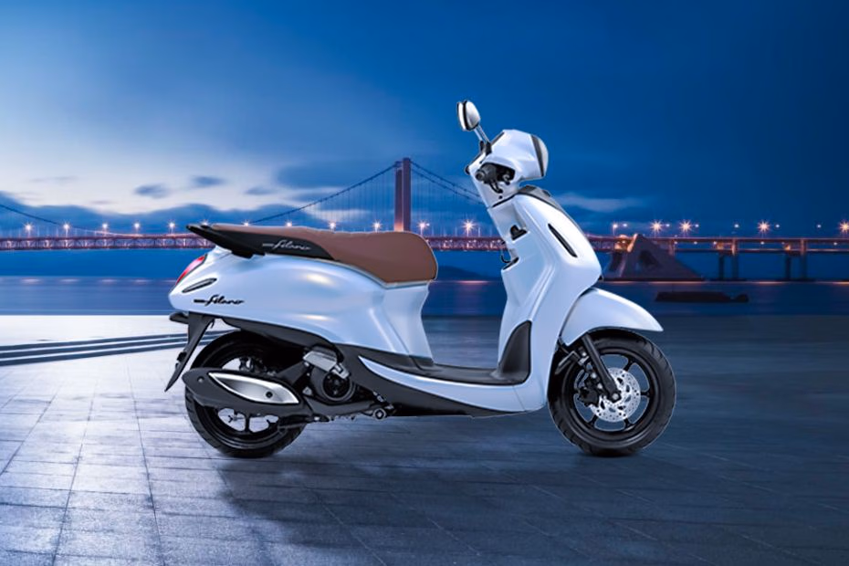 Skutik Elegan Naik Kelas: Inovasi Terbaru Yamaha Grand Filano 2025