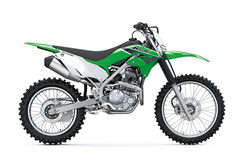 Kawasaki KLX 230: Motor Trail Tangguh dan Nyaman